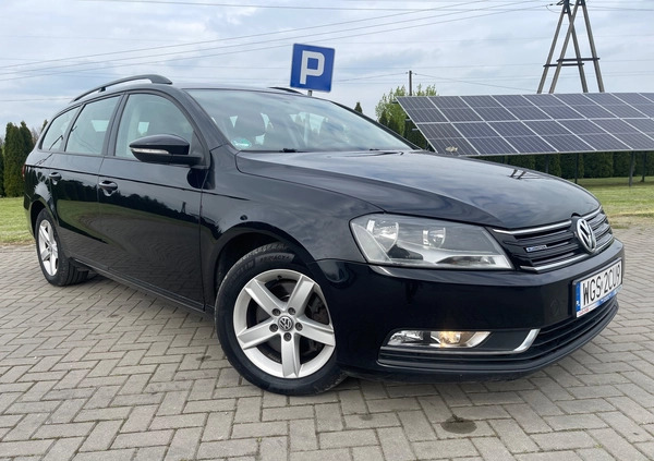 Volkswagen Passat cena 28900 przebieg: 245000, rok produkcji 2013 z Pilawa małe 529